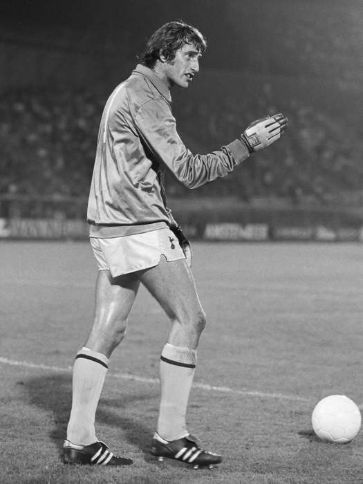 Ray Clemence: 