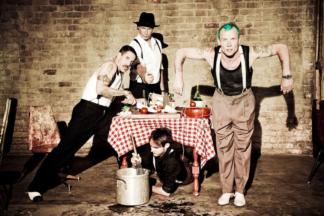 Red Hot Chili Peppers: American rock band