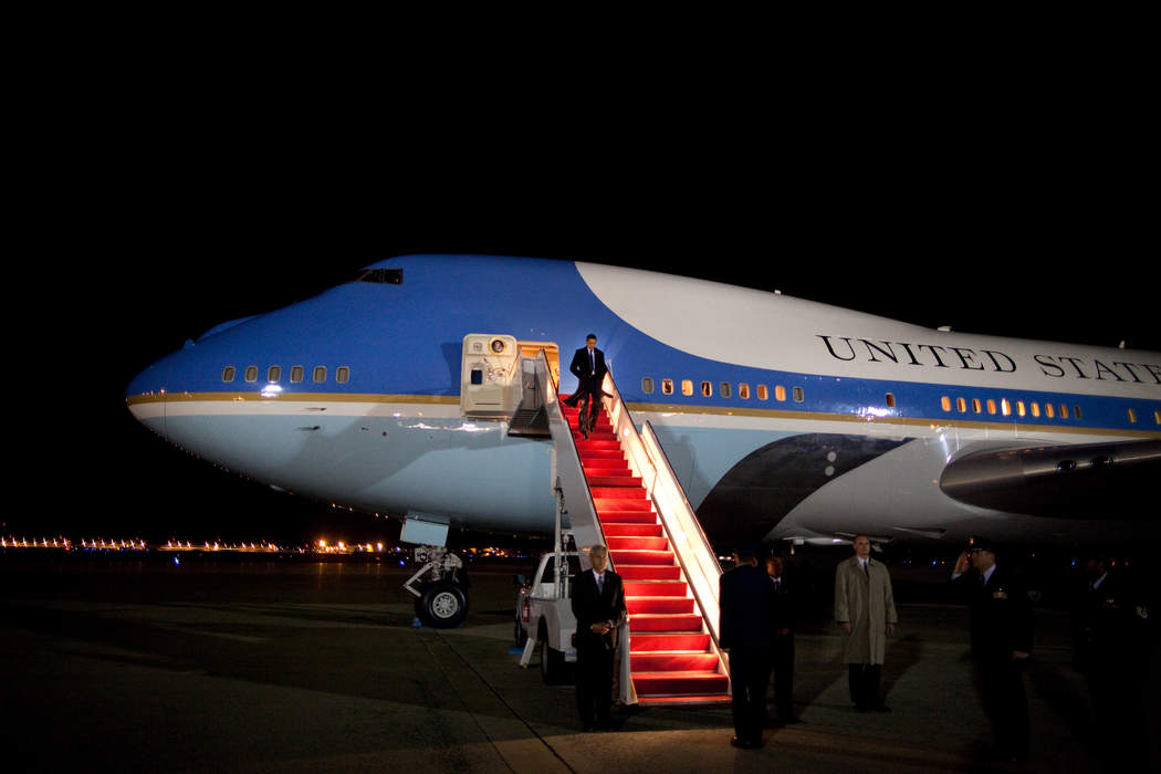 Red carpet: Marking route used for arrivals of dignitaries