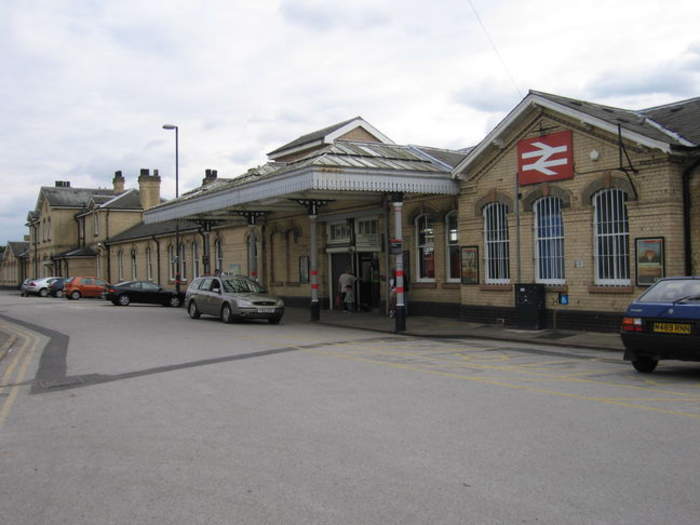 Retford railway station: Railway station in Nottinghamshire, England