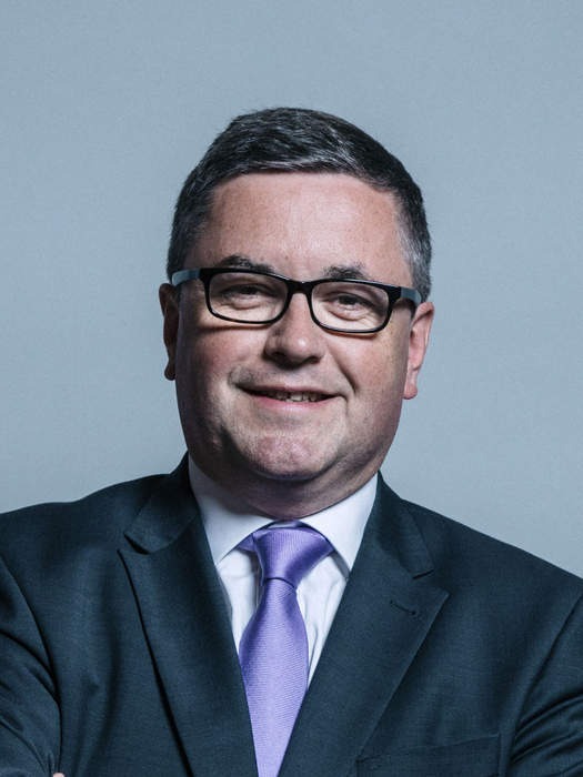 Robert Buckland: British politician (born 1968)