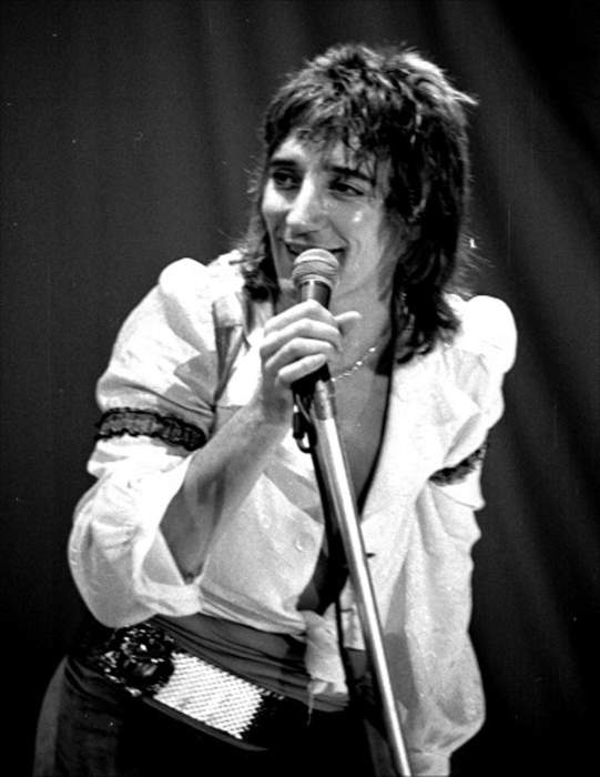 Rod Stewart: British singer-songwriter (born 1945)