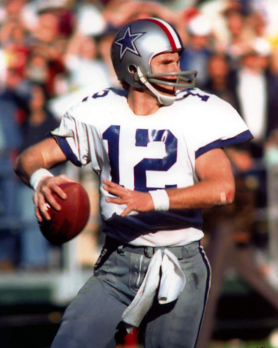 Roger Staubach: American football player and Navy officer (born 1942)