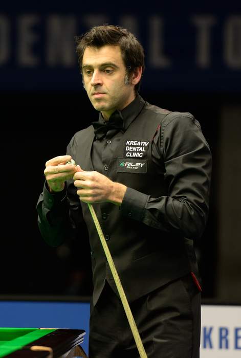 Ronnie O'Sullivan: English snooker player (born 1975)