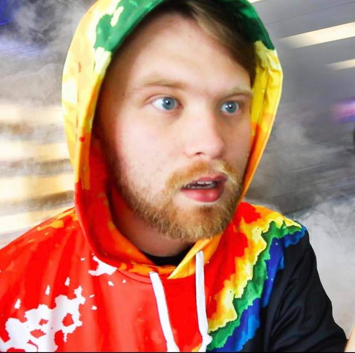 Ryan Hall, Y'all: American YouTuber and TikToker (born 1994)