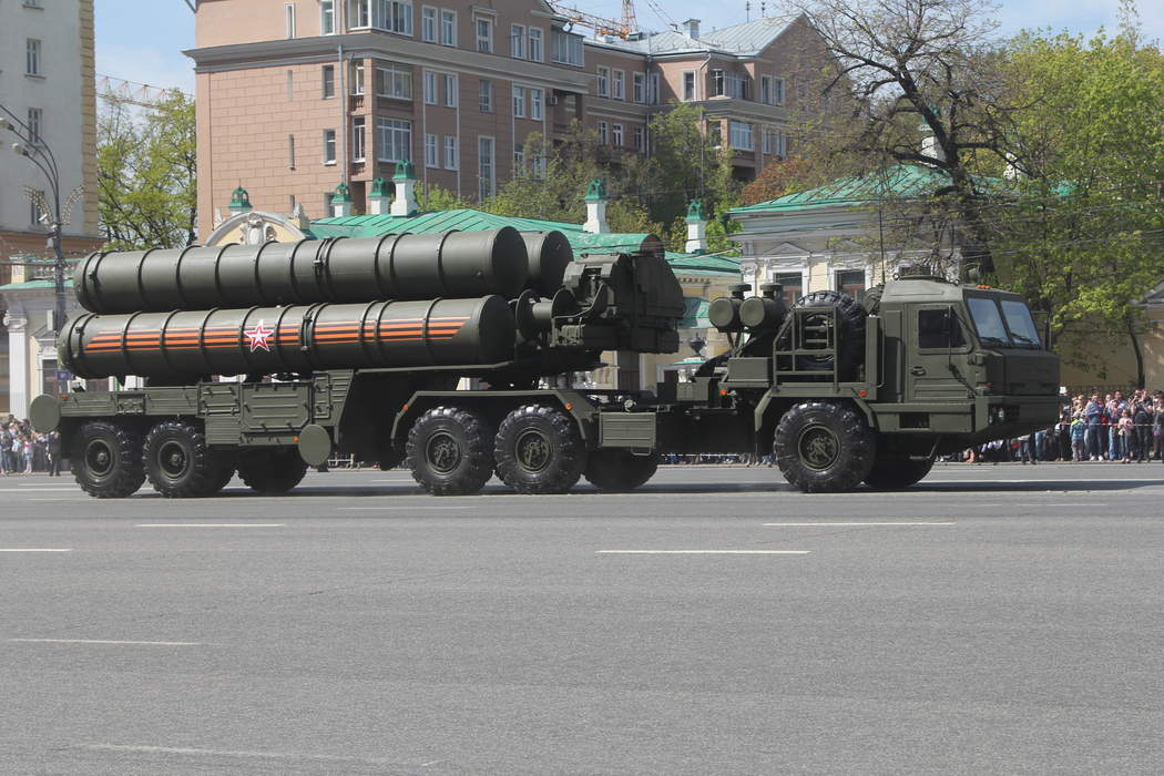 S-400 missile system: Mobile surface-to-air missile air defense