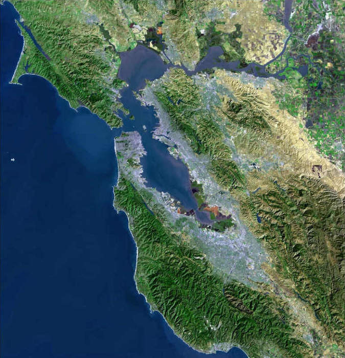 San Francisco Bay: Shallow estuary on the coast of California, United States