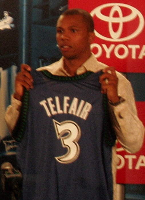 Sebastian Telfair: American basketball player (born 1985)