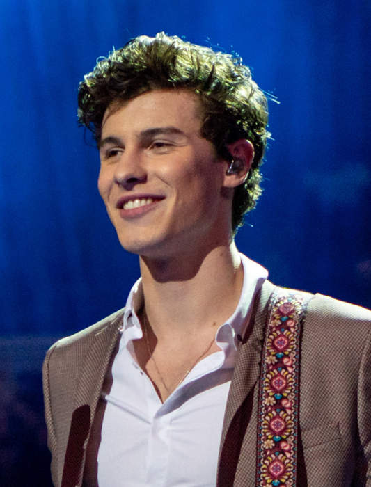 Shawn Mendes: Canadian singer-songwriter (born 1998)