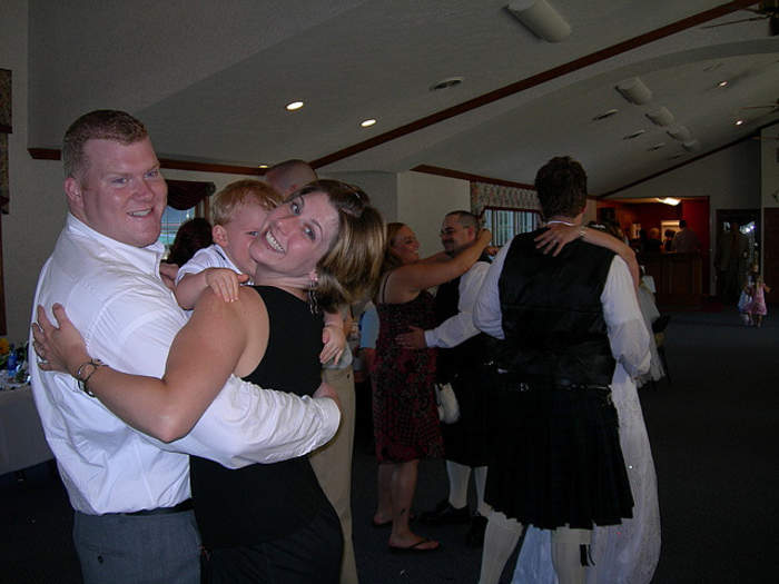 Slow dance: Partner dance performed to slow-beat music