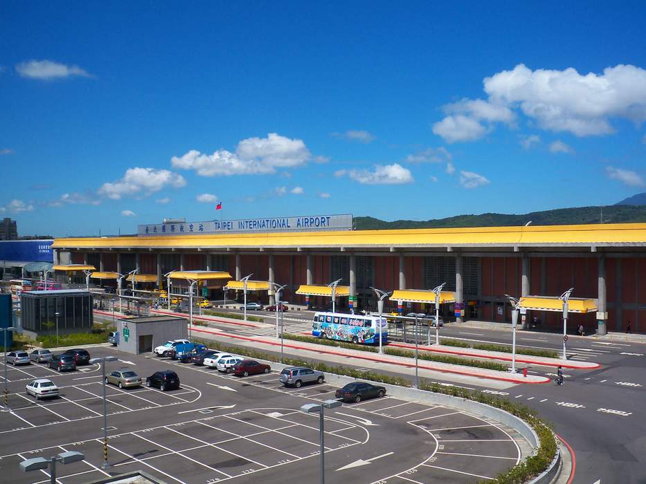 Songshan Airport: Commercial airport and military airbase in Songshan, Taipei, Taiwan