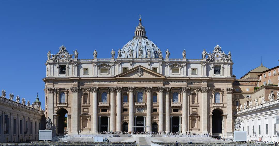 St. Peter's Basilica: Church in Vatican City