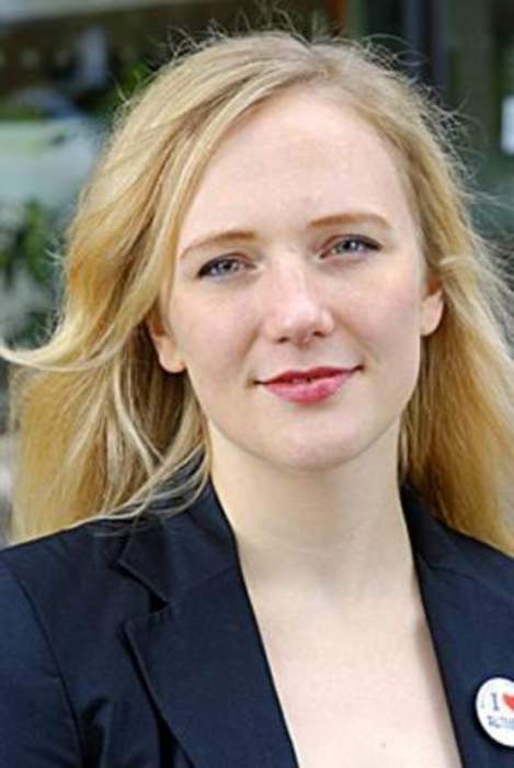 Stella Creasy: British Labour Co-op politician