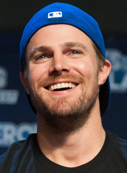 Stephen Amell: Canadian actor (born 1981)