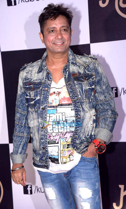 Sukhwinder Singh: Indian singer (born 1971)