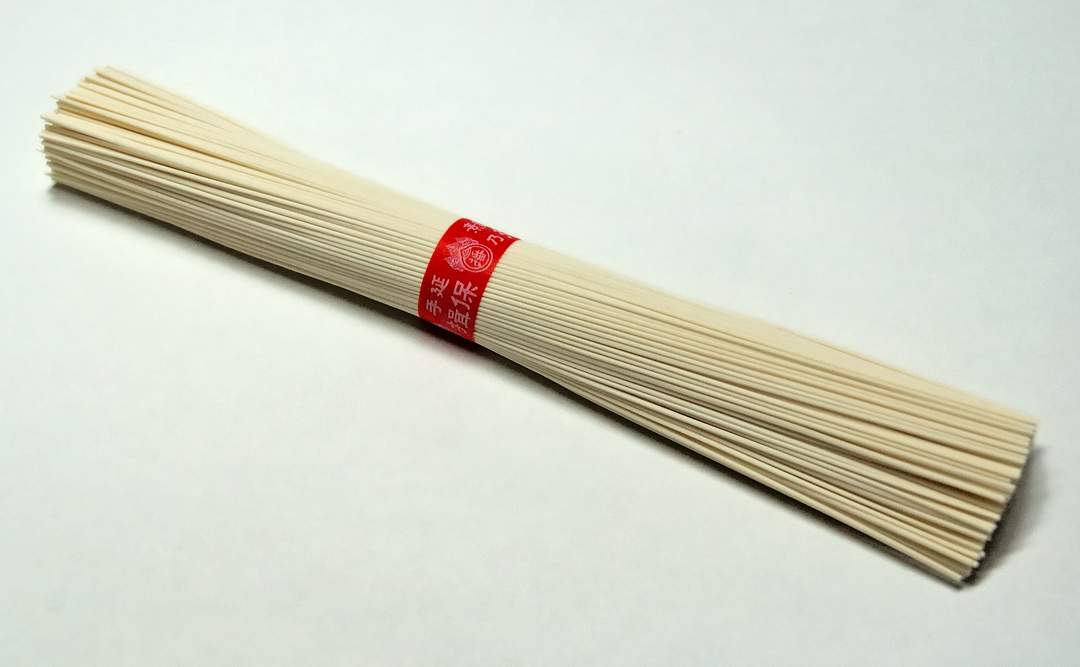 Sōmen: Type of East Asian noodles