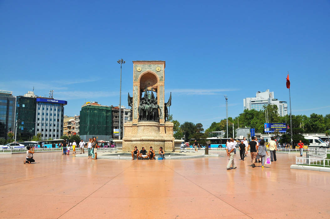 Taksim Square: District in Beyoğlu, Istanbul, Turkey
