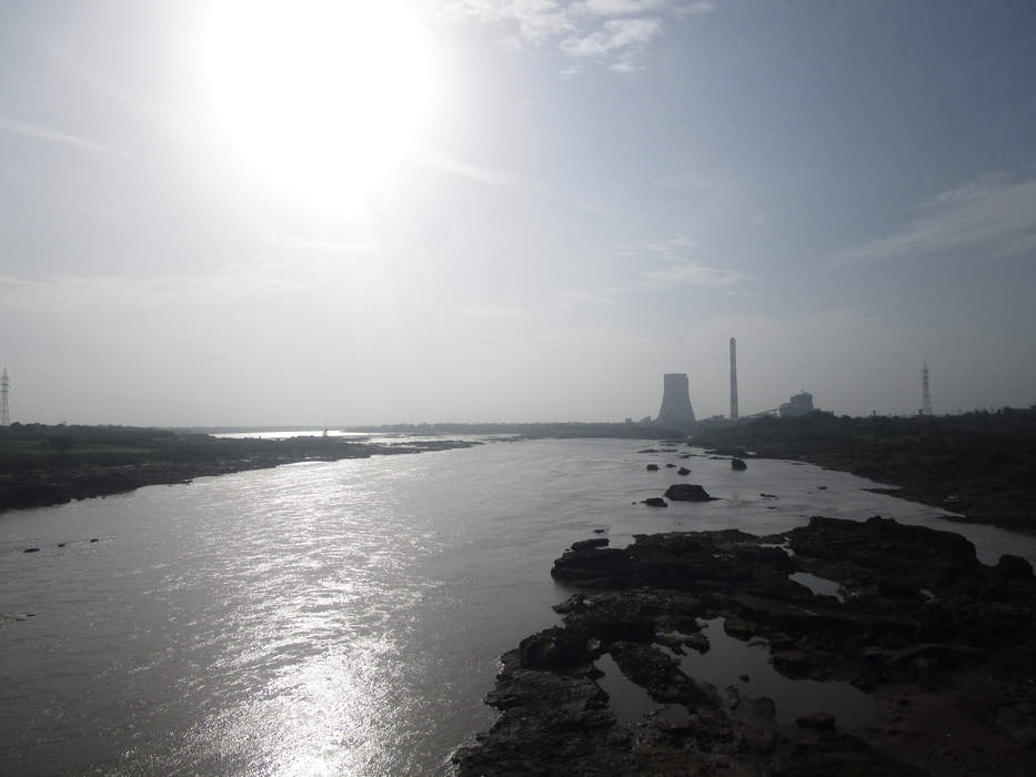Tapti River: River in India
