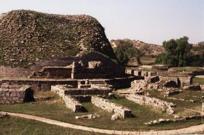 Taxila: Archaeological site of the ancient Indian subcontinent, at Taxila, Punjab, Pakistan