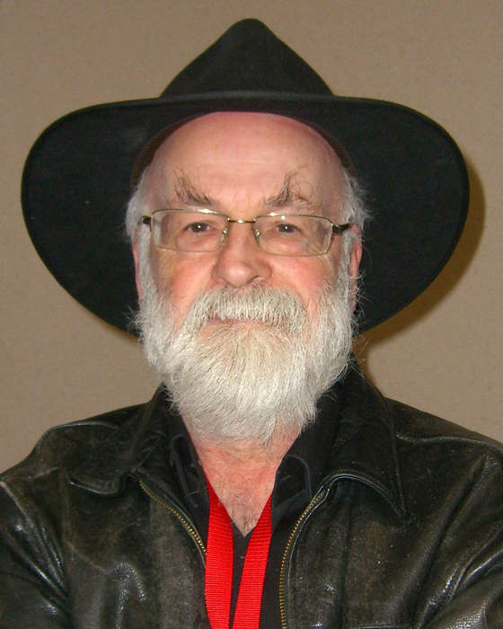 Terry Pratchett: English fantasy author (1948–2015)