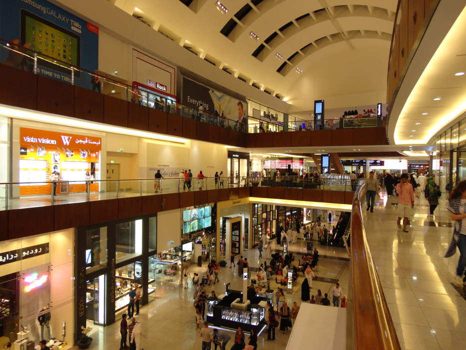 The Dubai Mall: Largest mall ever made based on total area located in Dubai, UAE