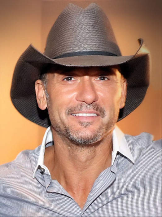 Tim McGraw: American country singer and actor (born 1967)