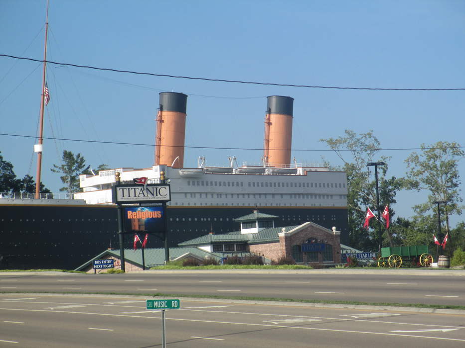 Titanic Museum (Pigeon Forge, Tennessee): Museum in Pigeon Forge, Tennessee, US