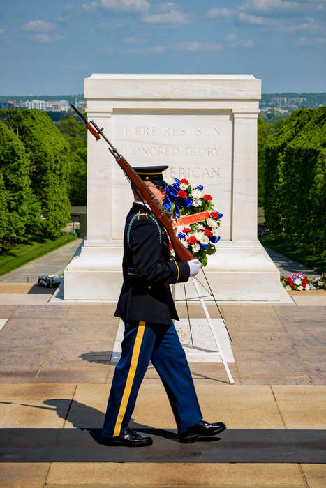 Tomb of the Unknown Soldier (Arlington): Monument in Arlington, Virginia, U.S.