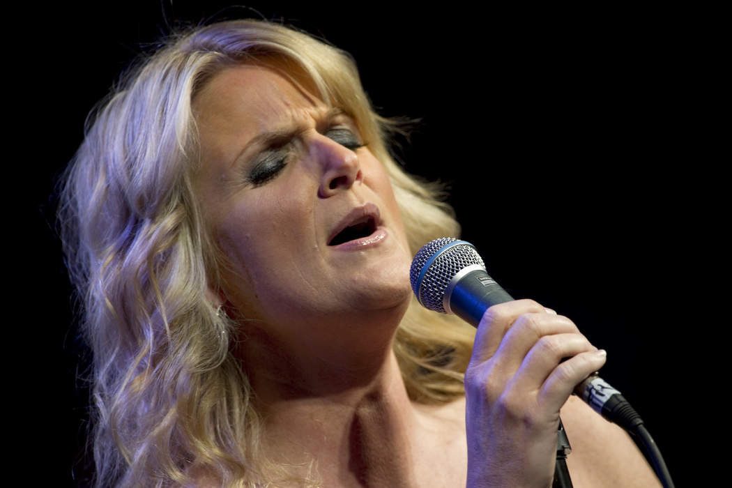 Trisha Yearwood: American country artist and celebrity chef