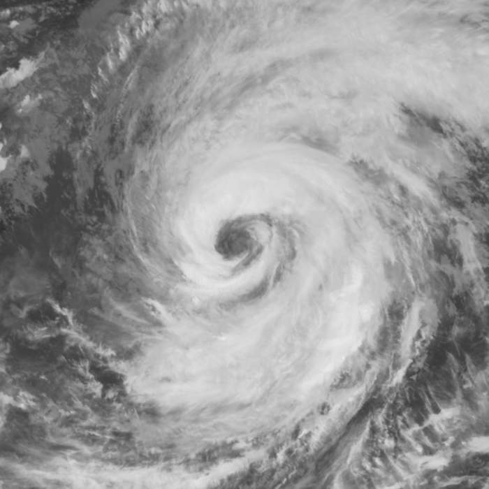 Typhoon In-fa (2021): Pacific typhoon in 2021