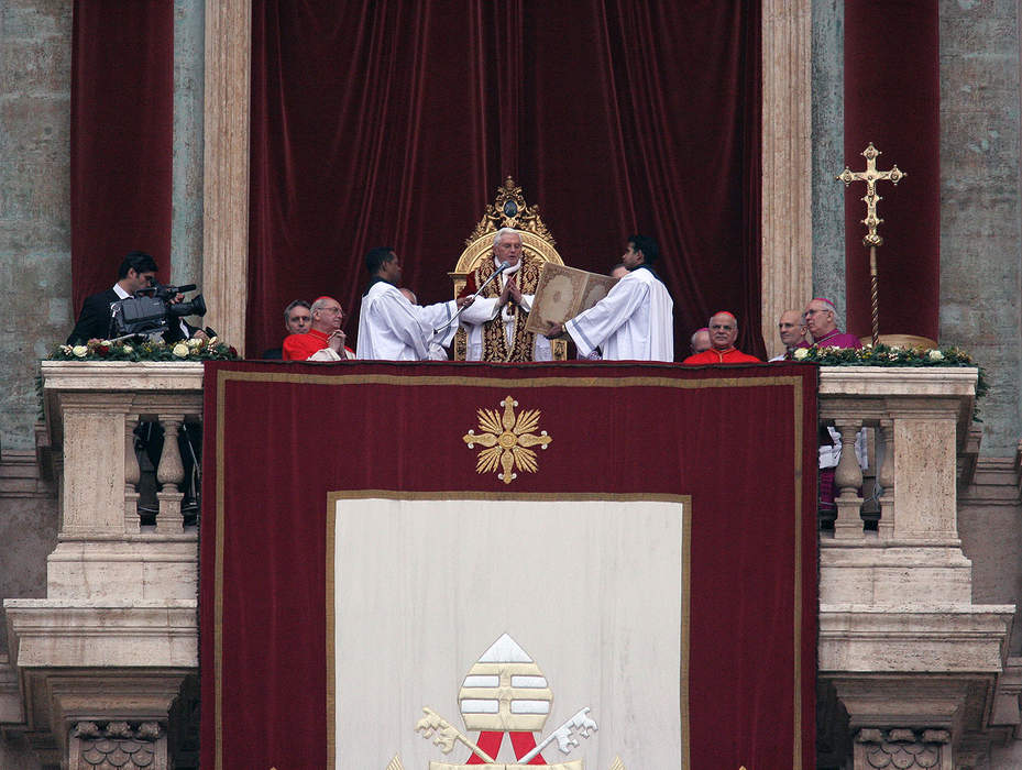 Urbi et Orbi: Papal address and apostolic blessing given on certain special occasions