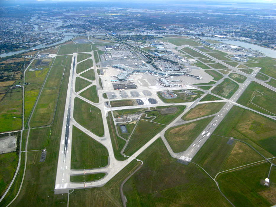 Vancouver International Airport: Airport in Richmond, British Columbia, Canada