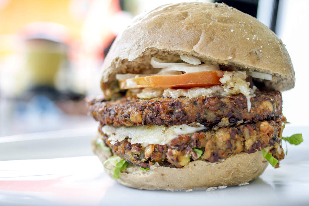 Veggie burger: Non-meat hamburger