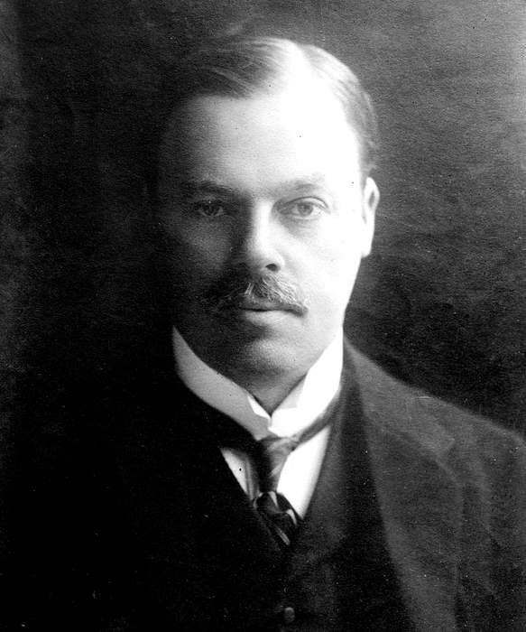 Viscount Rothermere: Viscountcy in the Peerage of the United Kingdom