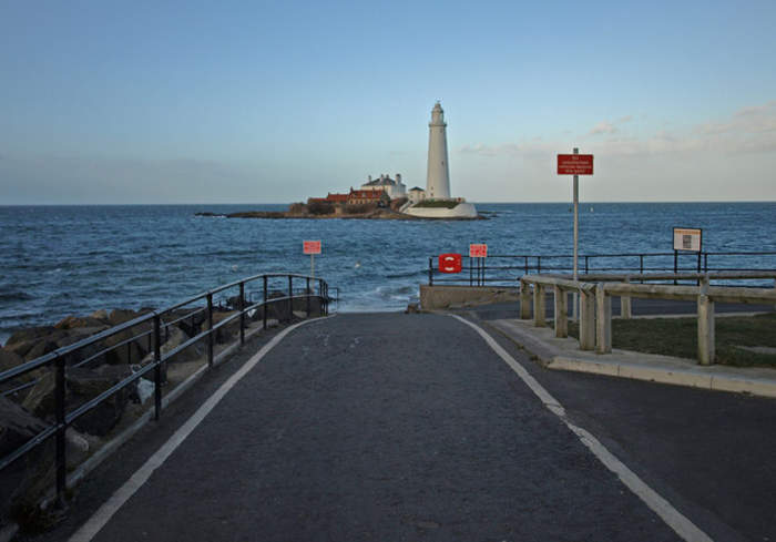 Whitley Bay: Seaside town in Tyne and Wear, England