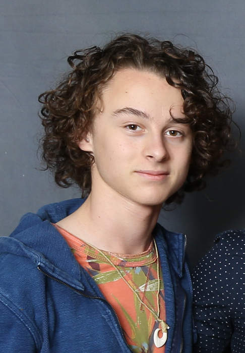 Wyatt Oleff: American actor